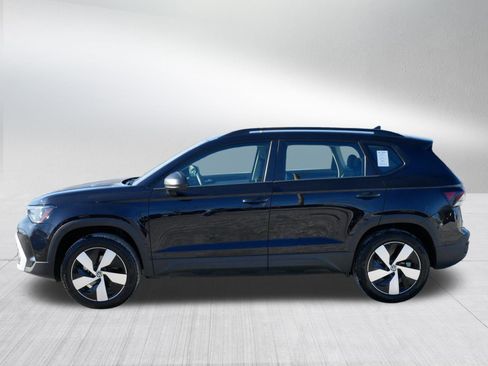 Certified 2025 Volkswagen Taos S image 4