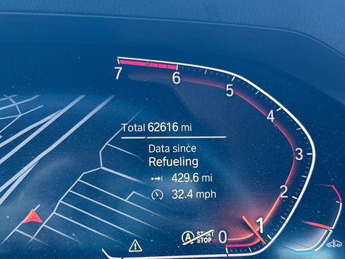 Used 2022 BMW 330i Sedan w/ Driving Assistance Package RWD image 39