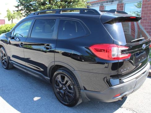 Used 2023 Subaru Ascent Onyx Edition AWD/4WD image 8