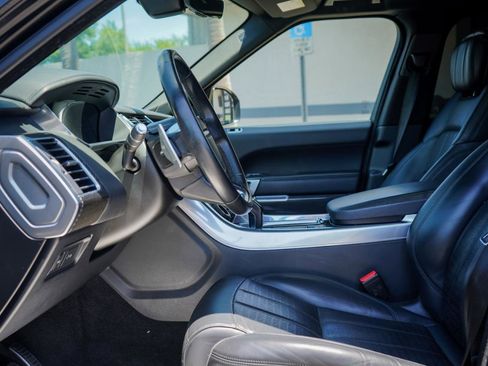 Used 2021 Land Rover Range Rover Sport Autobiography image 8