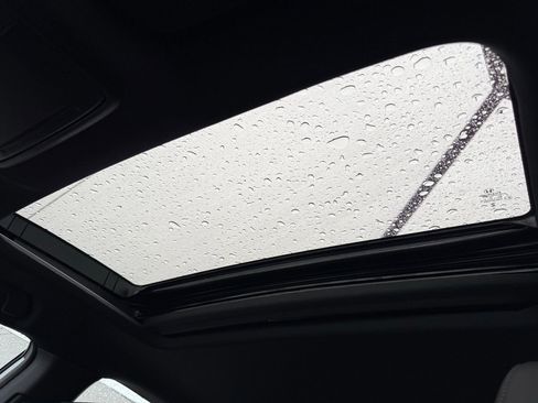 Used 2025 Honda Accord Sport image 18