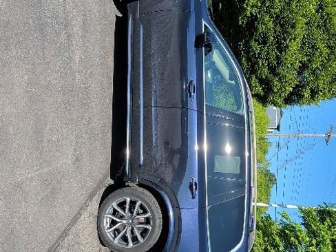 Used 2019 Volvo XC90 T5 Momentum w/ Protection Package Premier AWD/4WD image 7