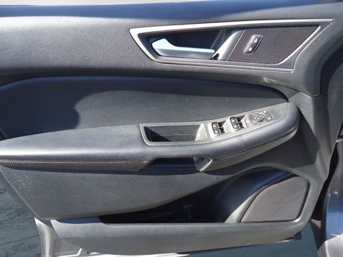 Used 2022 Ford Edge SEL w/ Convenience Package AWD/4WD image 22