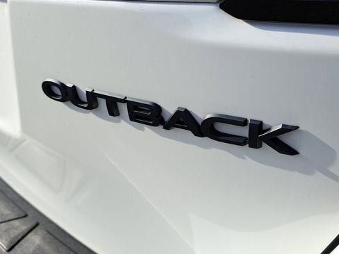 Certified 2025 Subaru Outback Onyx Edition image 31