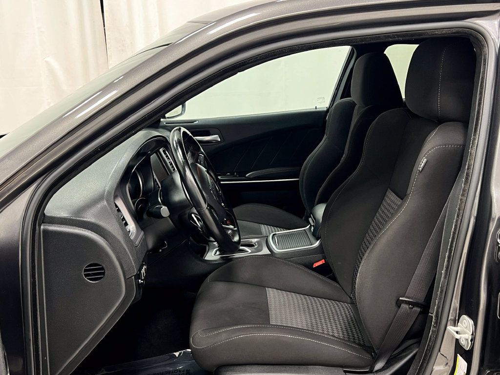 Used 2023 Dodge Charger Scat Pack RWD image 13
