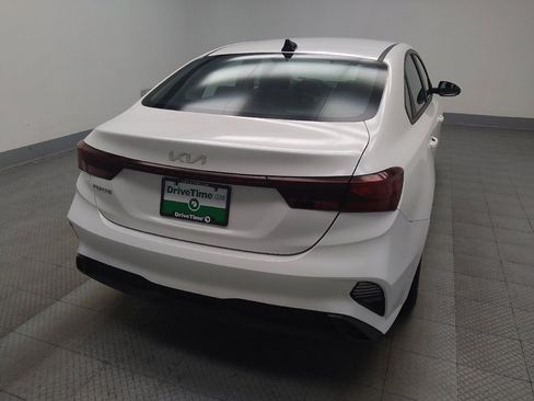 Used 2022 Kia Forte LXS w/ LXS Technology Package FWD image 7