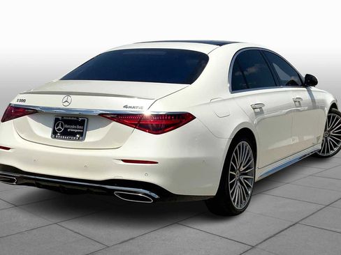 Used 2022 Mercedes-Benz S 500 4MATIC image 11