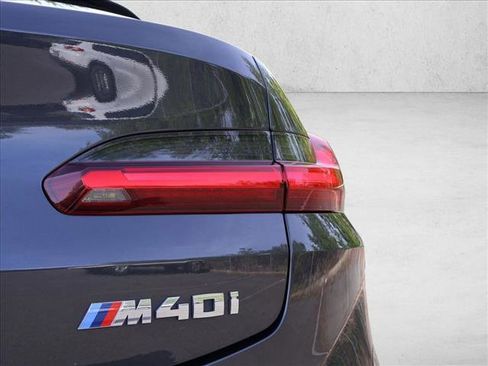 Used 2023 BMW X4 M40i AWD/4WD image 8