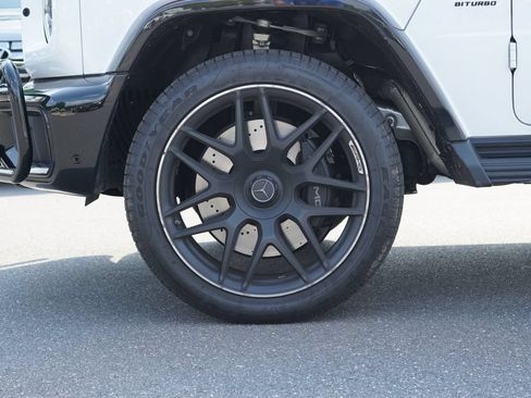 Used 2026 Mercedes-Benz G 63 AMG 4MATIC image 9