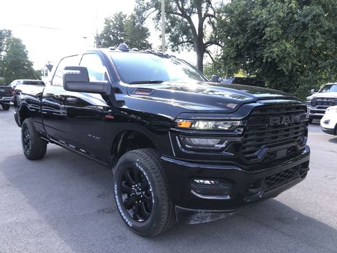 New 2025 RAM 2500 Big Horn image 15