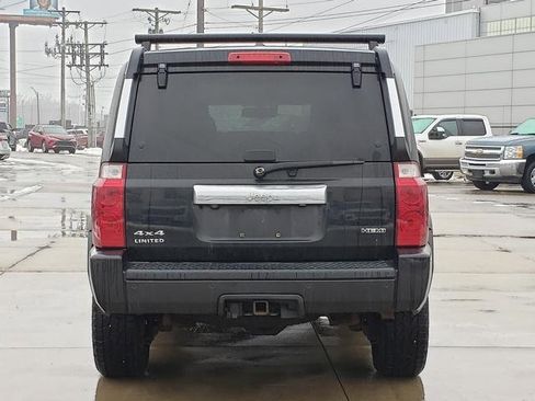 Used 2010 Jeep Commander Limited image 7