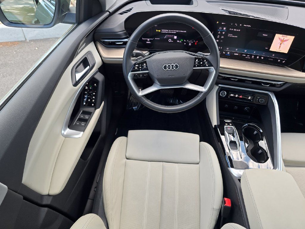 Used 2025 Audi Q5 Prestige AWD/4WD image 18