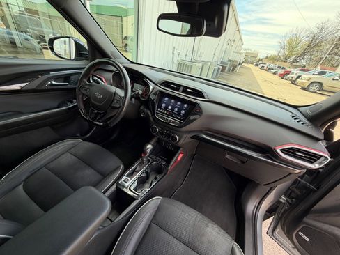 Certified 2023 Chevrolet TrailBlazer RS w/ Technology Package image 27