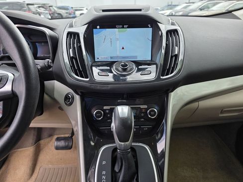 Used 2016 Ford C-MAX Energi SEL w/ Equipment Group 302A FWD image 19
