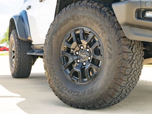 Used 2023 Ford Bronco Raptor AWD/4WD image 2