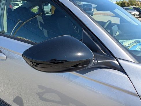 Used 2025 Honda Accord SE image 12
