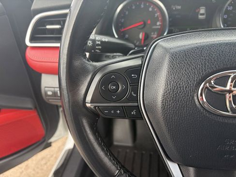 Used 2018 Toyota Camry XSE w/ Driver Assist Package image 25