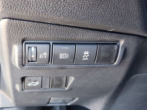 Used 2026 Toyota Corolla Cross XLE w/ Convenience Package image 13