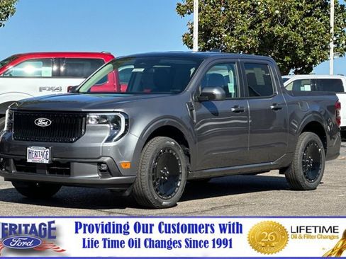 New 2025 Ford Maverick Lobo image 8