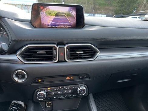 Used 2018 MAZDA CX-5 Touring w/ Preferred Equipment Package image 18
