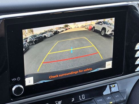 Used 2025 Toyota Camry LE image 10