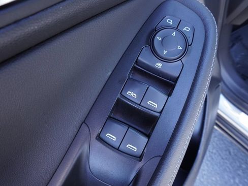 Certified 2023 Buick Encore GX Select FWD image 16
