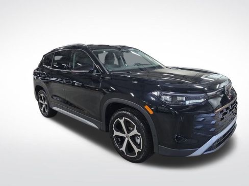 New 2026 Volkswagen Tiguan SE image 3