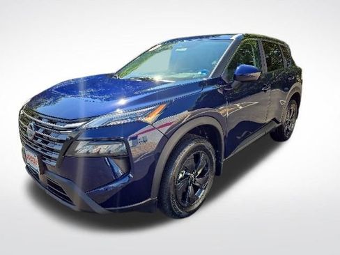 New 2026 Nissan Rogue SV w/ Cold Weather Package AWD/4WD image 10