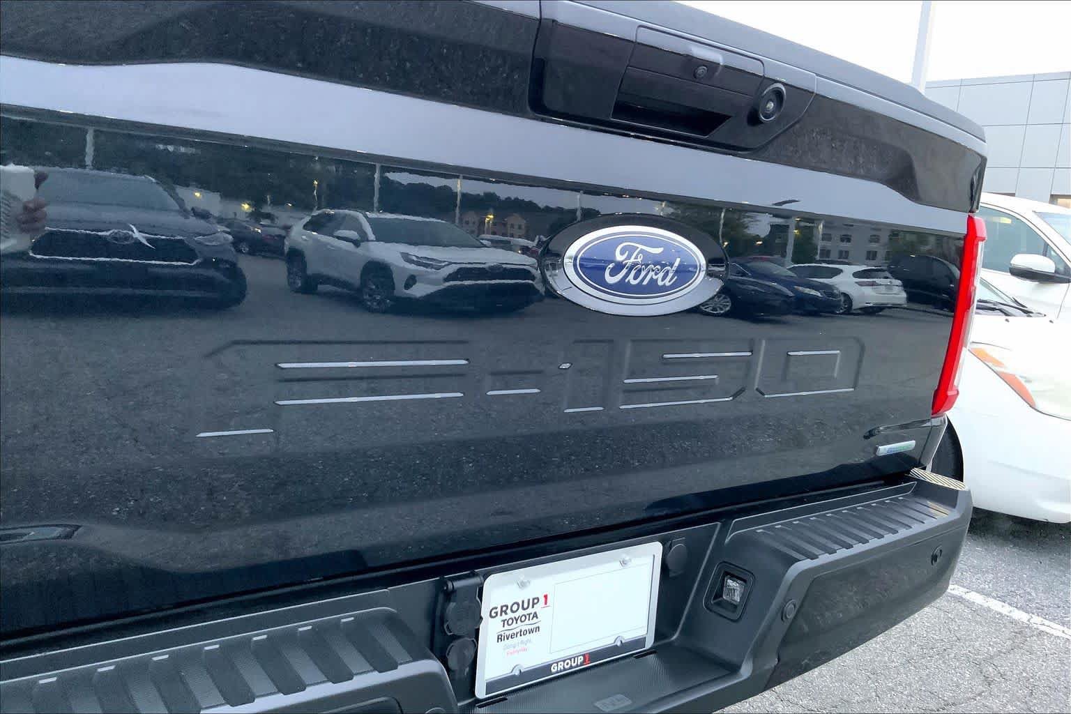 Used 2021 Ford F150 Lariat AWD/4WD image 9