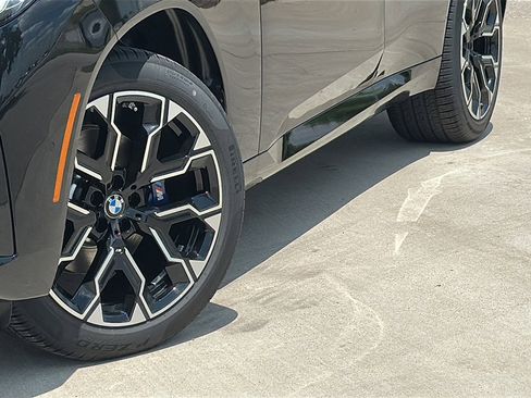 New 2025 BMW X3 xDrive30i w/ Premium Package image 3