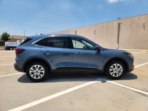 Used 2024 Ford Escape Active w/ Tech Pack #1 FWD image 4