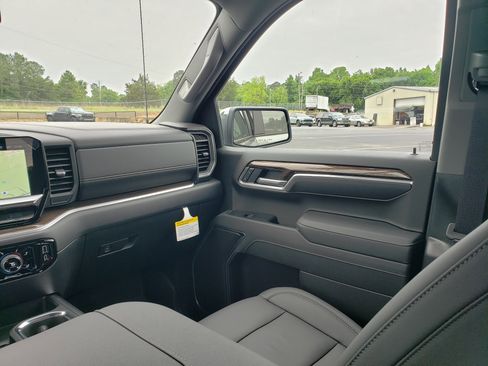 New 2026 Chevrolet Silverado 1500 LT AWD/4WD image 36