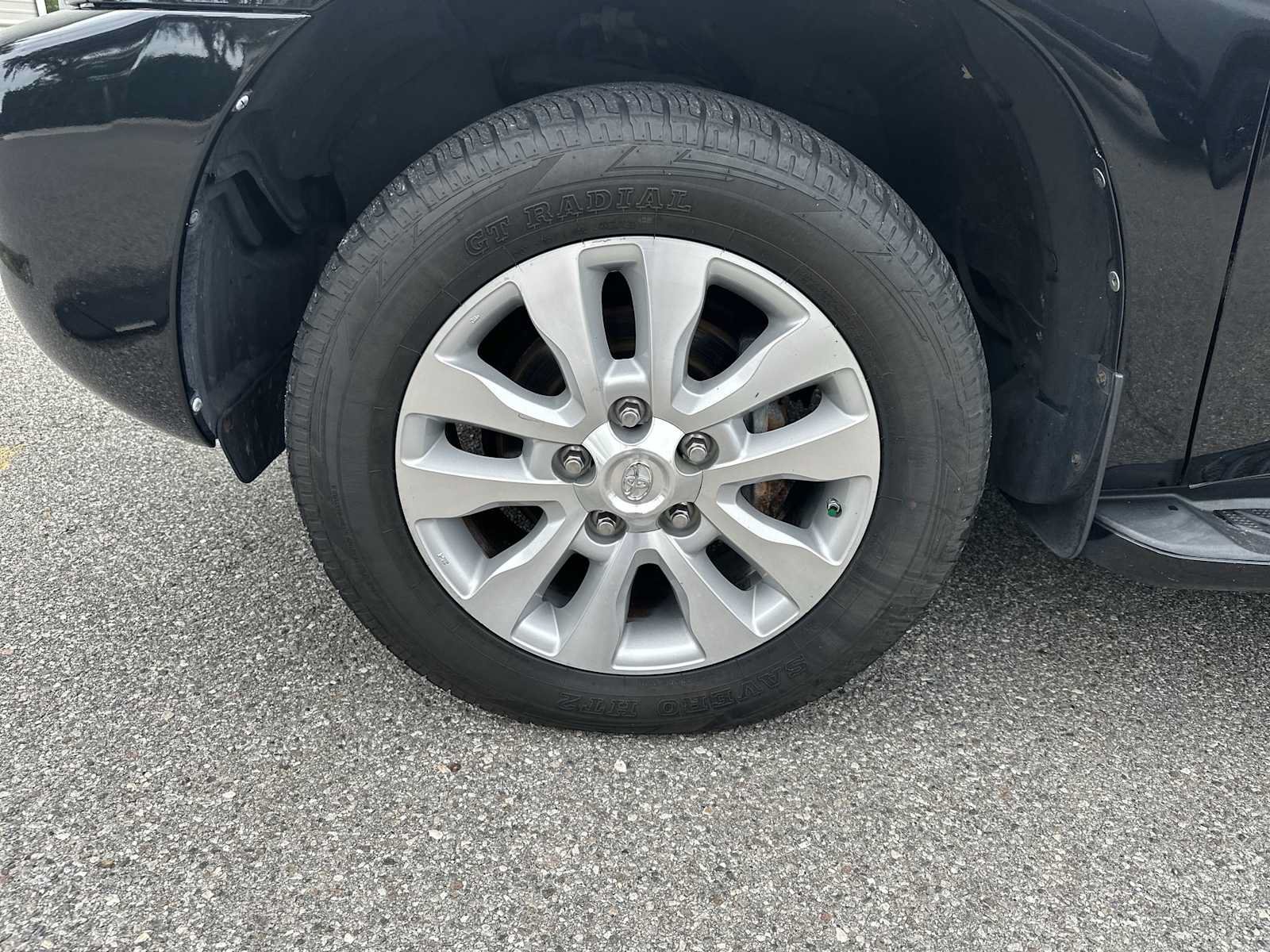 Used 2018 Toyota Sequoia Platinum AWD/4WD image 12