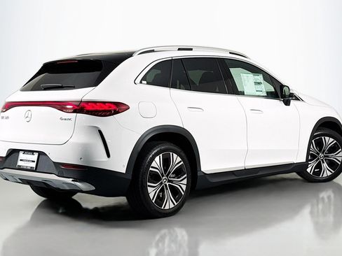 New 2026 Mercedes-Benz EQE 320 4MATIC SUV image 10