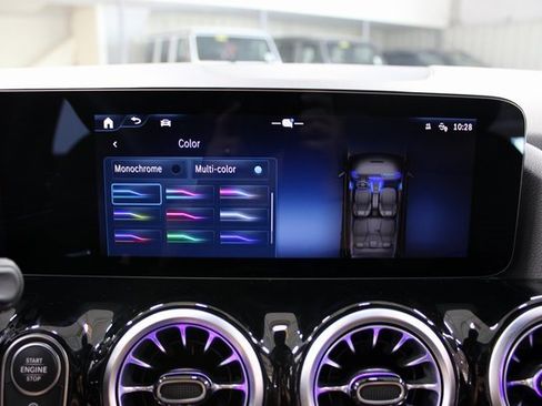 Used 2024 Mercedes-Benz GLA 250 image 27