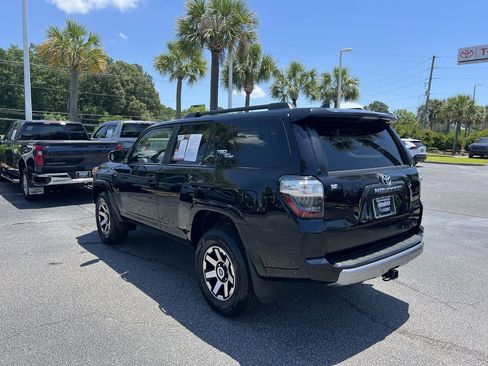 Used 2022 Toyota 4Runner TRD Off-Road Premium w/ Moonroof Package AWD/4WD image 8