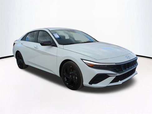New 2026 Hyundai Elantra Sport image 2