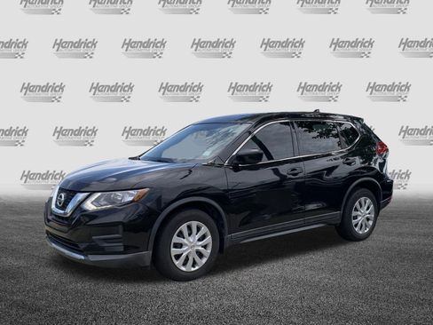 Used 2017 Nissan Rogue S FWD image 5