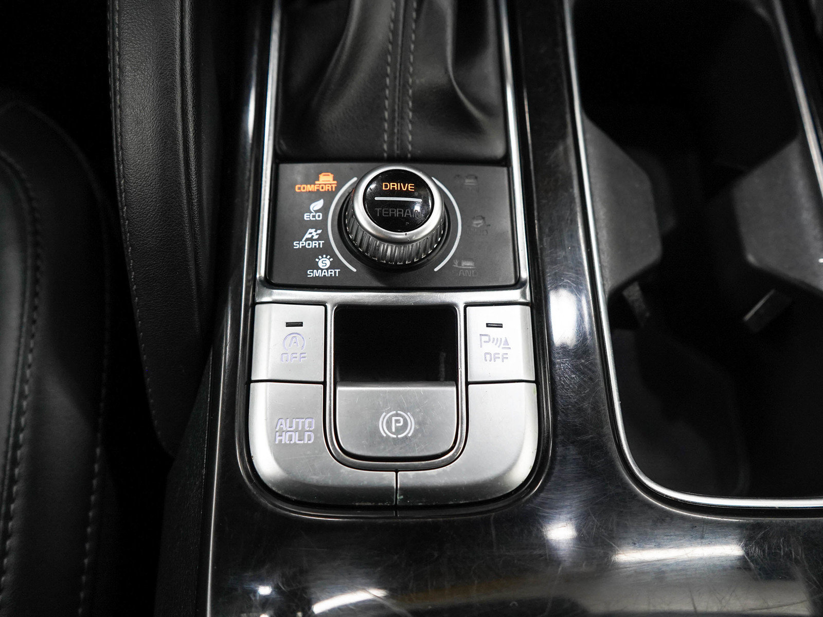 Used 2020 Kia Telluride EX AWD/4WD image 25