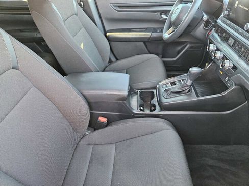 Used 2025 Honda CR-V LX image 13