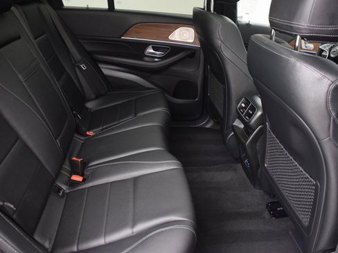 Used 2026 Mercedes-Benz GLE 450 4MATIC image 18