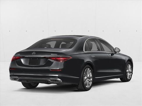 New 2026 Mercedes-Benz S 500 4MATIC image 2