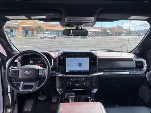 Used 2021 Ford F150 Lariat w/ Equipment Group 502A High AWD/4WD image 11