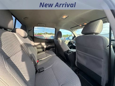 Used 2023 Toyota Tacoma SR5 AWD/4WD image 6