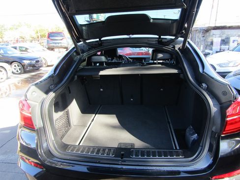 Used 2017 BMW X4 M40i image 7