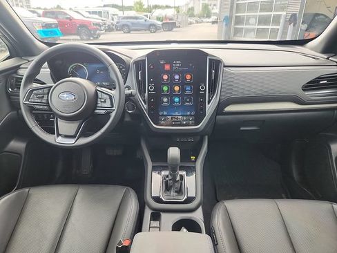 Used 2025 Subaru Forester Limited AWD/4WD image 8