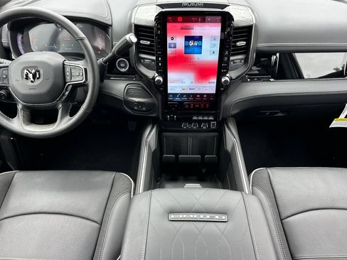 New 2026 RAM 2500 Limited AWD/4WD image 12