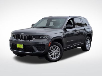 Used 2025 Jeep Grand Cherokee Laredo X w/ Luxury Tech Group I