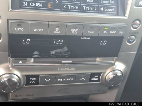 Used 2021 Lexus GX 460 Premium w/ Premium Plus Package AWD/4WD image 31