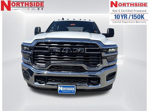 New 2026 RAM 2500 Tradesman w/ Chrome Appearance Group image 2